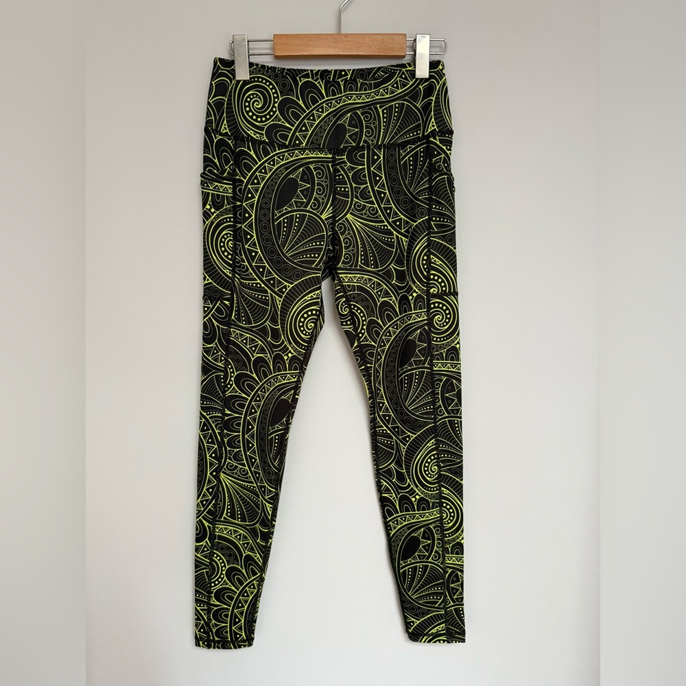 Constantly Varied Gear Leggings - Black and neon yellow Swirl